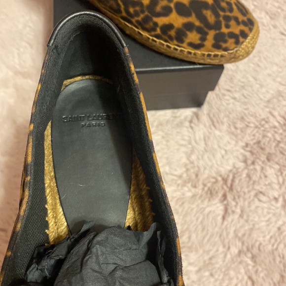 Authentic brand new Saint Laurent espadrilles Cheetah print shoes - Picture 3 of 9